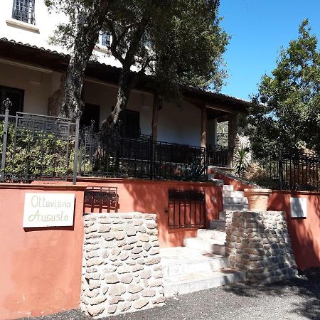 Dal Centurione Apartment Roma Ngoại thất bức ảnh